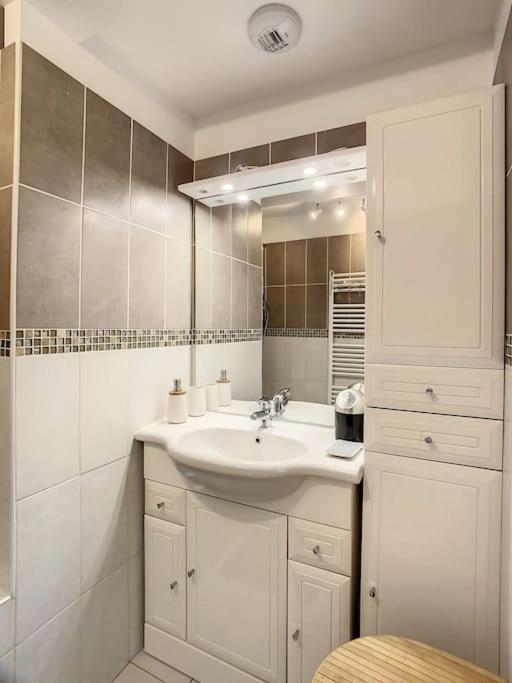 Grande Maison Cosy Terrasse Parking Gare 8 Pers Amiens Dış mekan fotoğraf